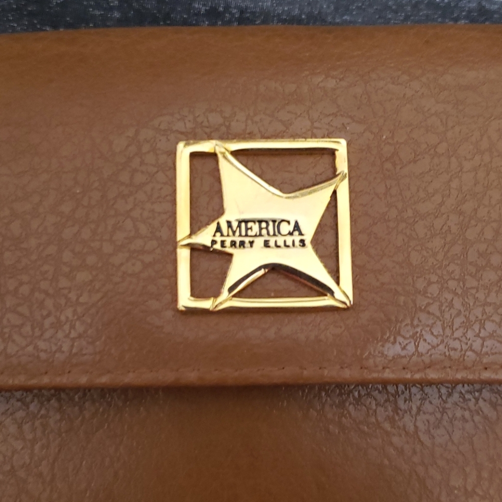 Perry Ellis America Wallet - Picture 5 of 6